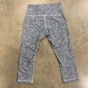 Lululemon Wunder Under Crop Leggings